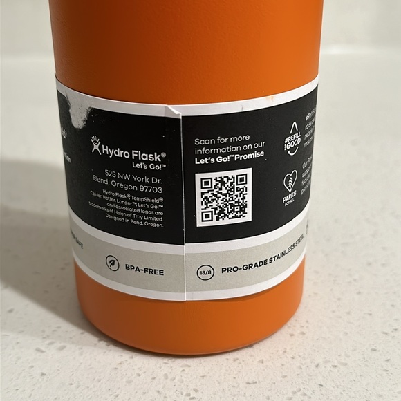 18 oz Standard Mouth Hydro Flask Orange - Picture 4 of 6